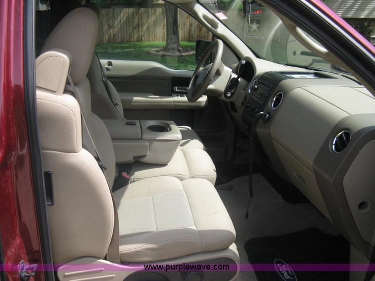 image for item A6449 2005 Ford F150 XLT extended cab pickup truck