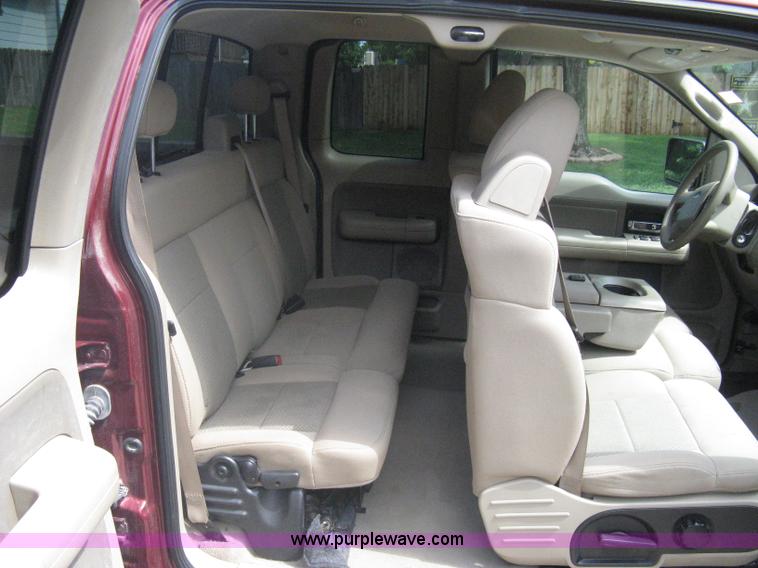 image for item A6449 2005 Ford F150 XLT extended cab pickup truck