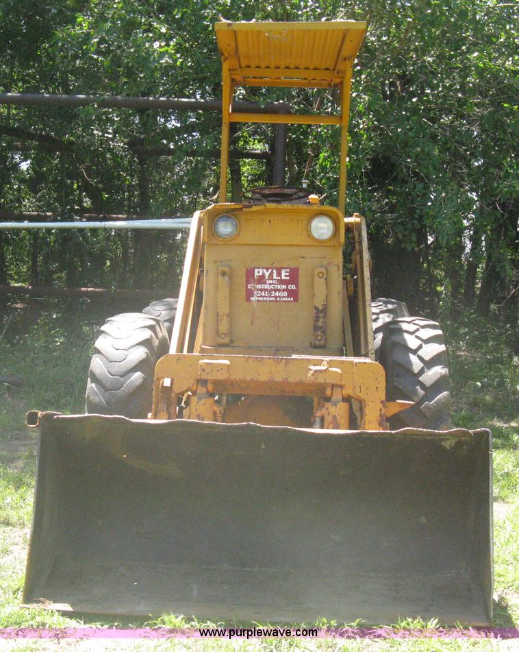 image for item A6454 Michigan 75A wheel loader