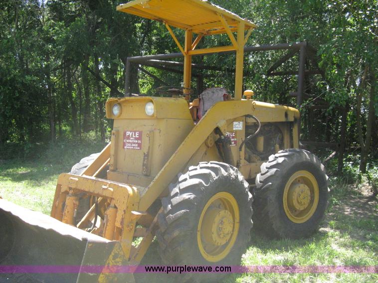 image for item A6454 Michigan 75A wheel loader