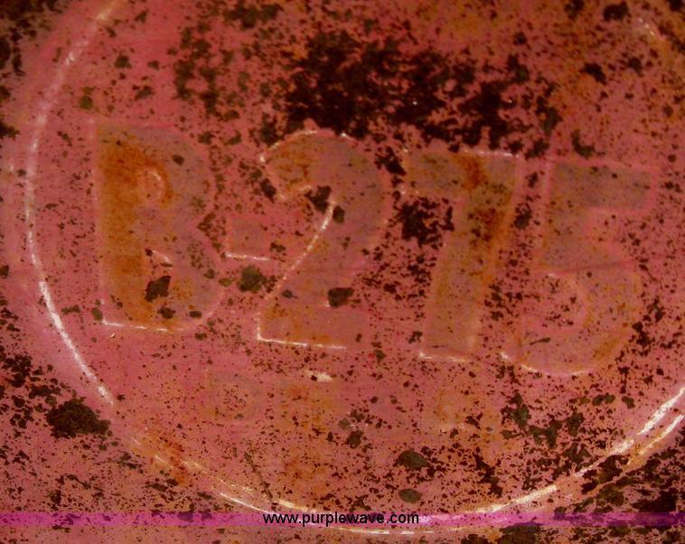 image for item A6458 International B275 tractor