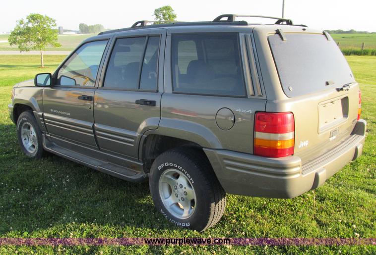 image for item A8316 1998 Jeep Grand Cherokee SUV