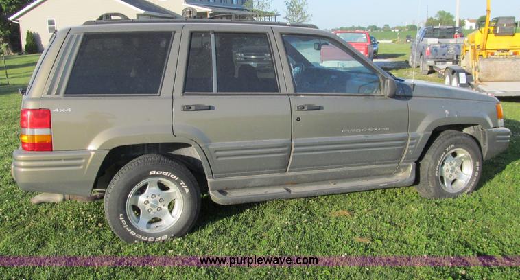 image for item A8316 1998 Jeep Grand Cherokee SUV