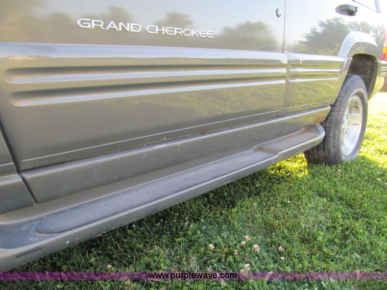 image for item A8316 1998 Jeep Grand Cherokee SUV