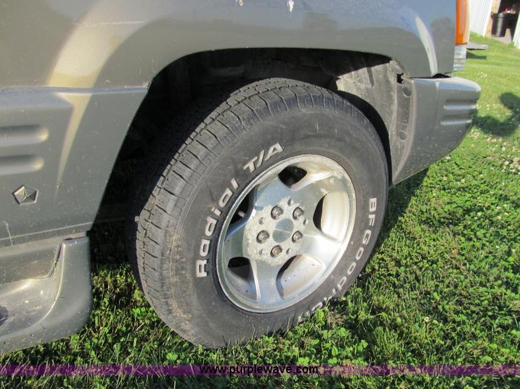image for item A8316 1998 Jeep Grand Cherokee SUV