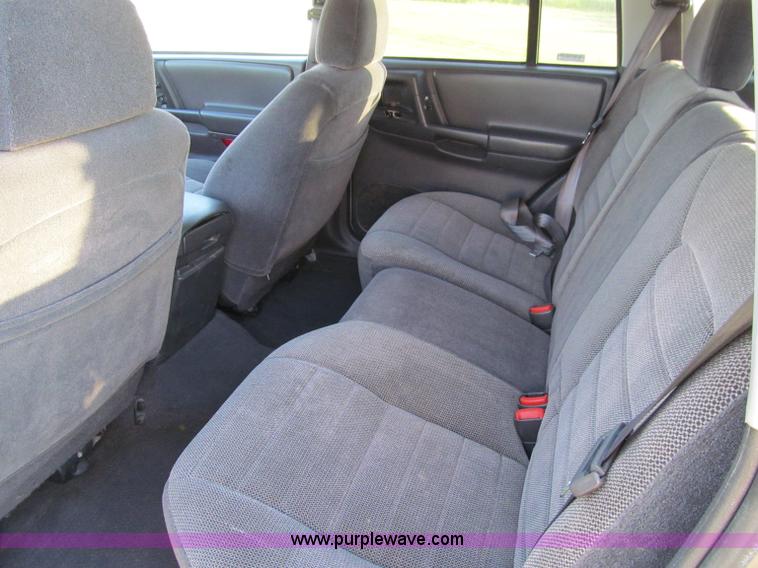image for item A8316 1998 Jeep Grand Cherokee SUV