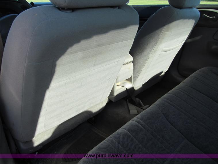 image for item A8323 2005 Chevrolet Impala