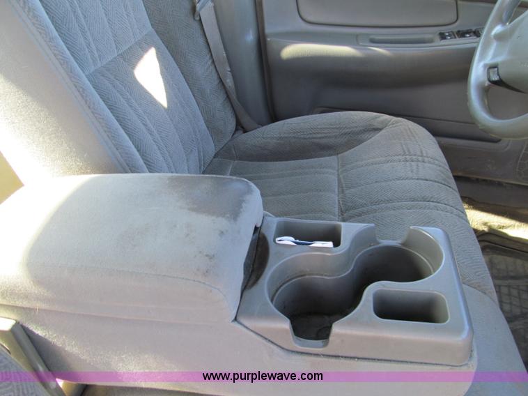 image for item A8323 2005 Chevrolet Impala