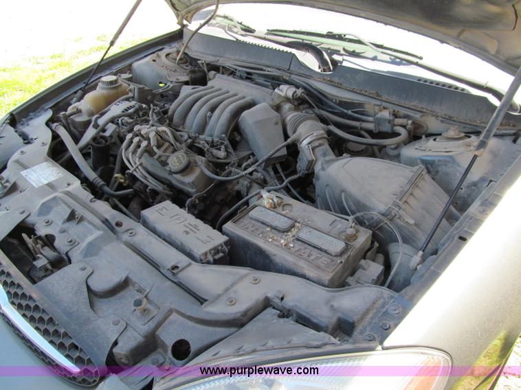 image for item A8326 2003 Ford Taurus SES