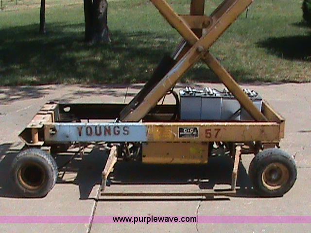 image for item B1269 Heff-T-Herman 220TM11 24V scissor lift