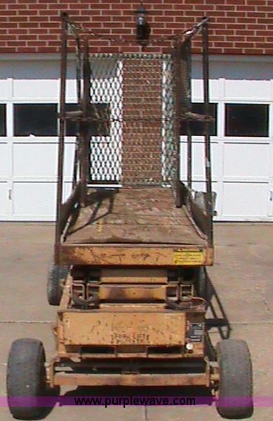 image for item B1269 Heff-T-Herman 220TM11 24V scissor lift