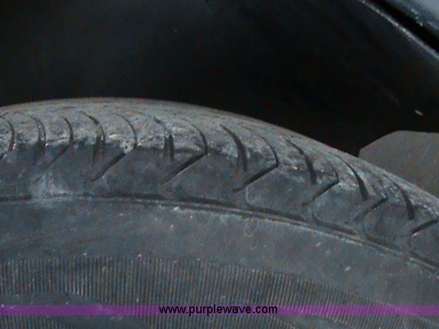 image for item B1270 1989 BMW 535I