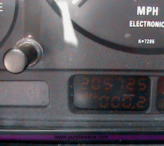 image for item B1270 1989 BMW 535I