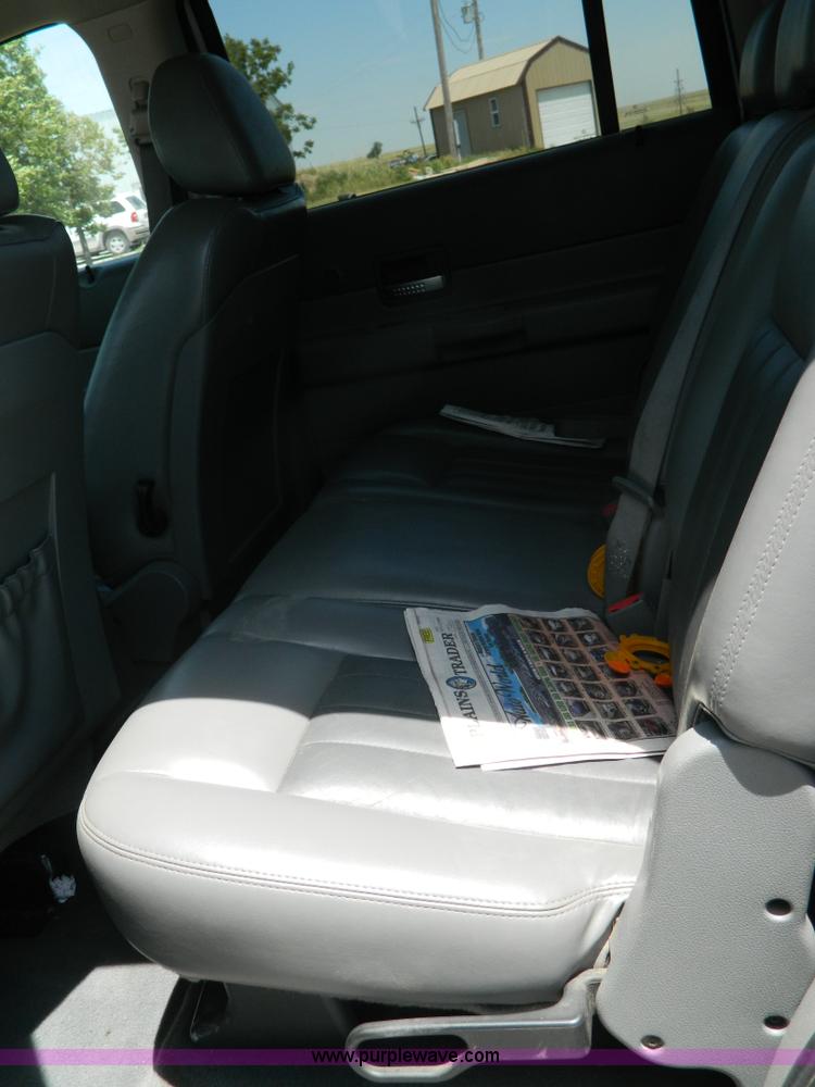 image for item B3767 2006 Dodge Durango Limited SUV