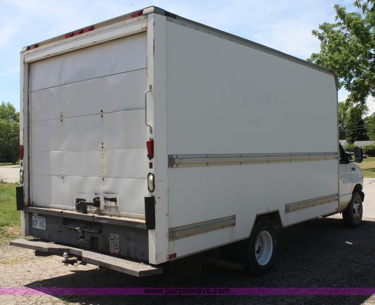 image for item B6691 2002 Ford E350 box truck