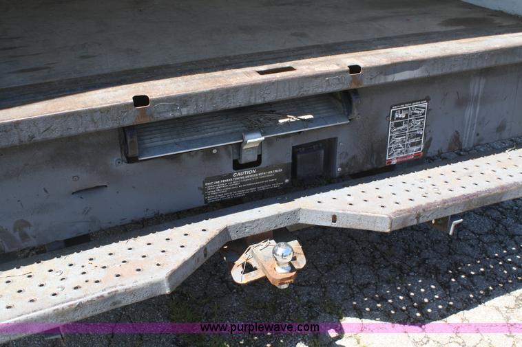 image for item B6691 2002 Ford E350 box truck