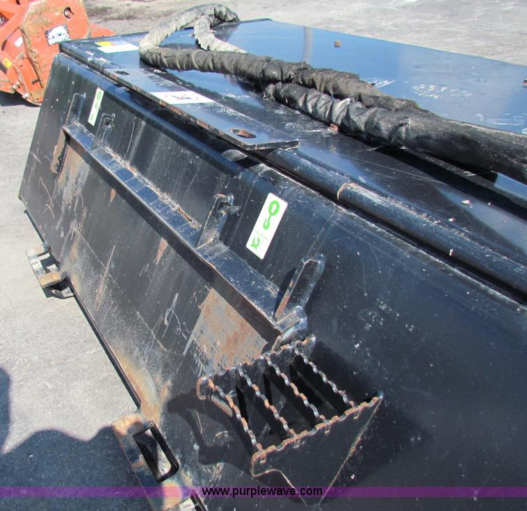 image for item B7279 Caterpillar BU118 street sweeper skid steer attachment