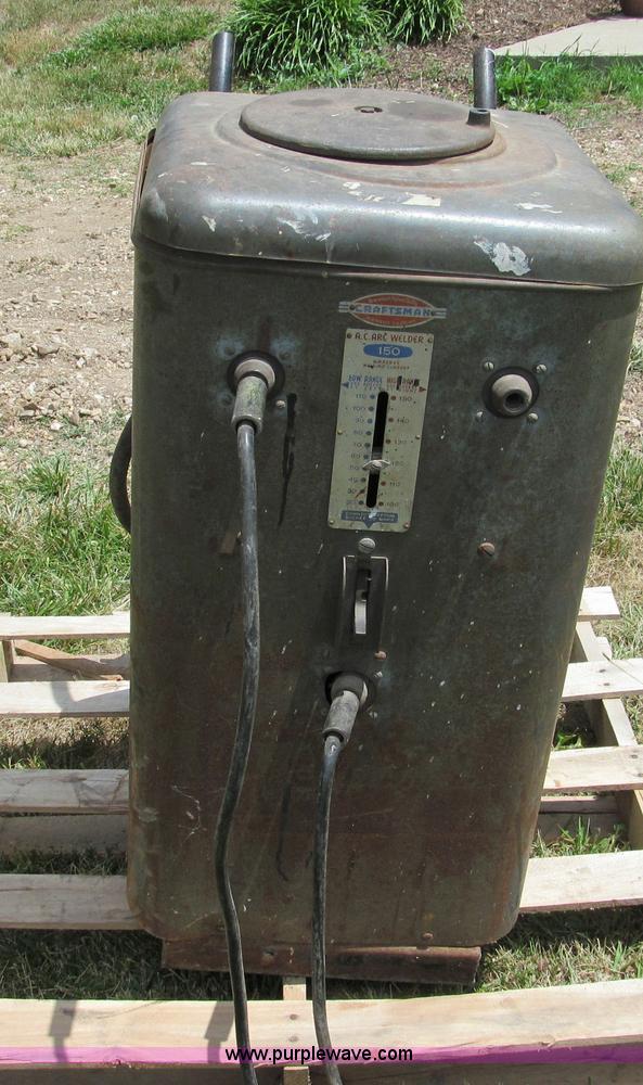 Craftsman 150 arc welder in Fulton, MO | Item C2258 sold | Purple Wave