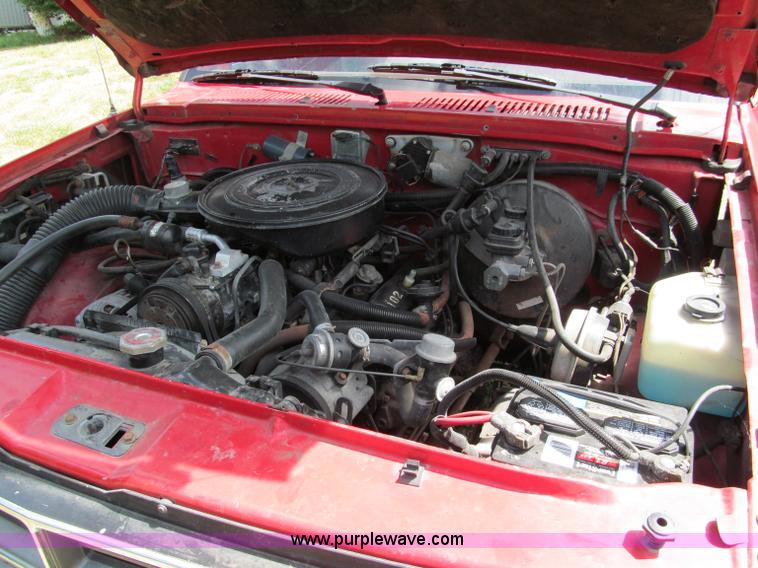 image for item C2267 1987 Dodge Dakota pickup truck