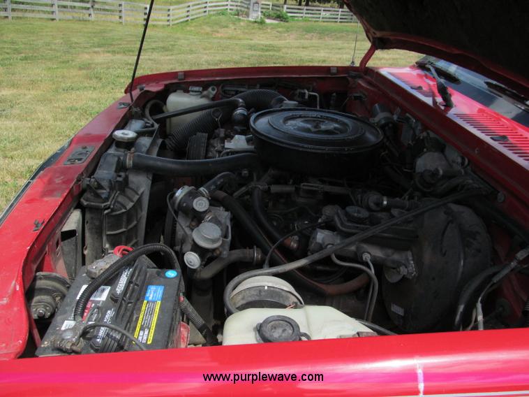 image for item C2267 1987 Dodge Dakota pickup truck