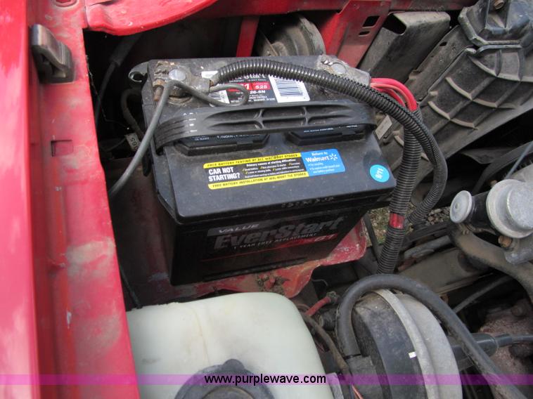 image for item C2267 1987 Dodge Dakota pickup truck