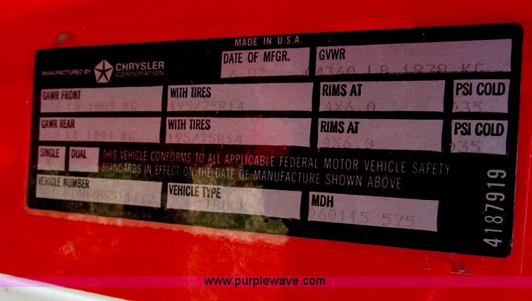 image for item C2267 1987 Dodge Dakota pickup truck