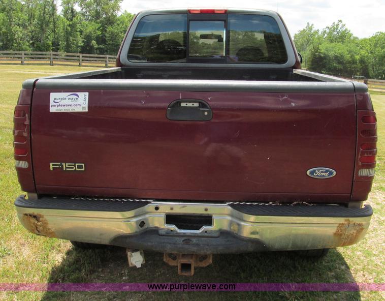 image for item C2272 1997 Ford F150 XLT extended cab pickup truck