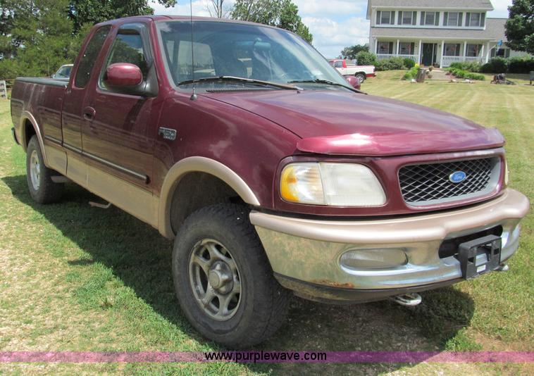 image for item C2272 1997 Ford F150 XLT extended cab pickup truck