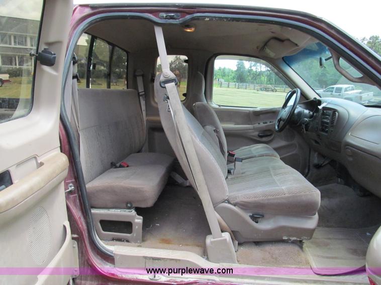 image for item C2272 1997 Ford F150 XLT extended cab pickup truck