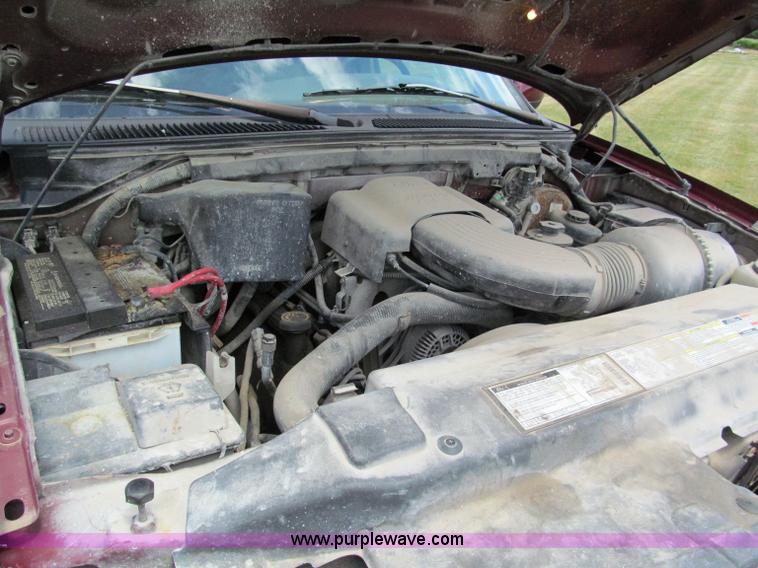 image for item C2272 1997 Ford F150 XLT extended cab pickup truck