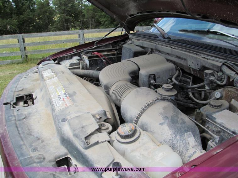 image for item C2272 1997 Ford F150 XLT extended cab pickup truck