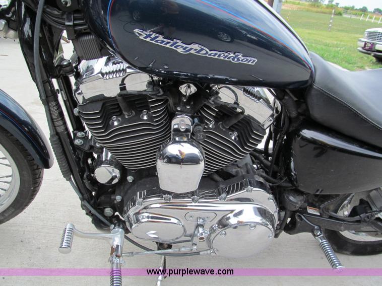 image for item C2276 2004 Harley Davidson 1200 Custom Sportster motorcycle