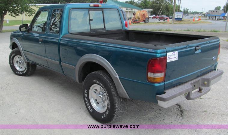 image for item C2280 1996 Ford Ranger XLT pickup truck