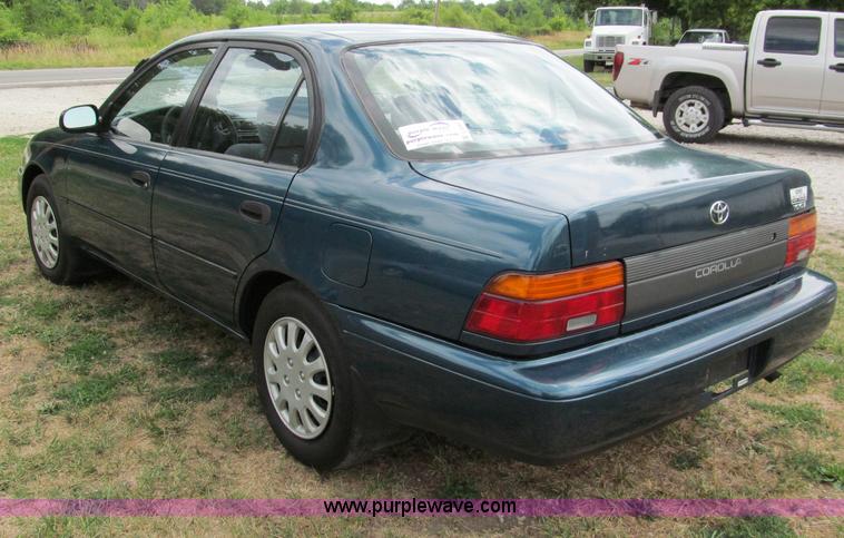 image for item C2281 1994 Toyota Corolla