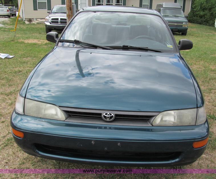 image for item C2281 1994 Toyota Corolla