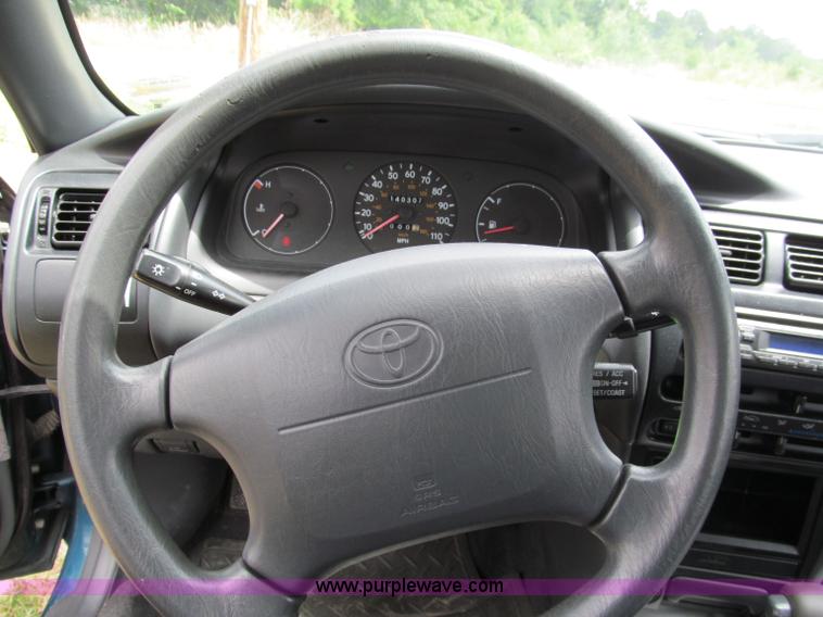 image for item C2281 1994 Toyota Corolla