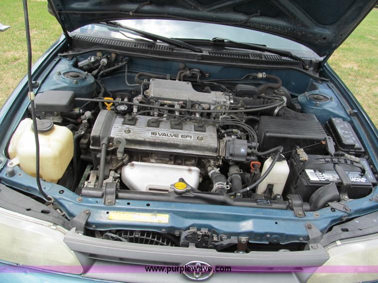 image for item C2281 1994 Toyota Corolla
