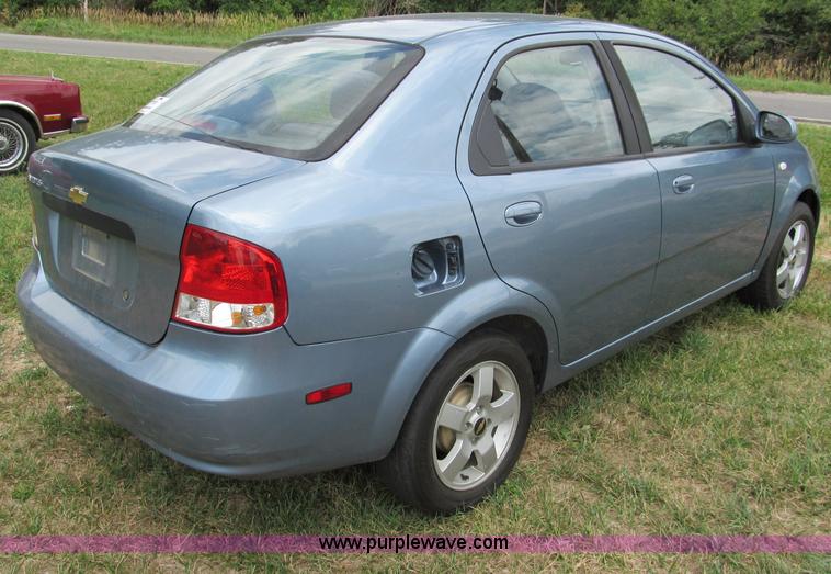 image for item C2282 2006 Chevrolet Aveo LS