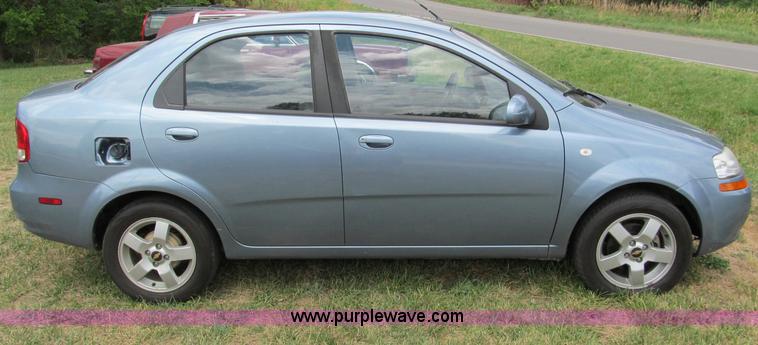 image for item C2282 2006 Chevrolet Aveo LS