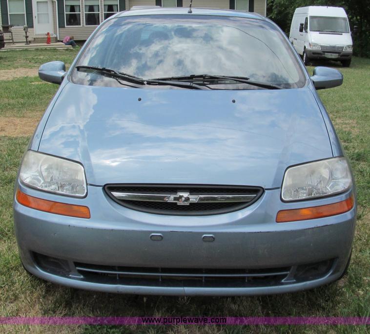 image for item C2282 2006 Chevrolet Aveo LS