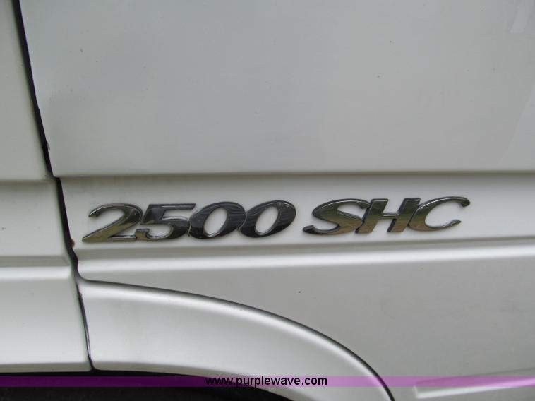 image for item C2285 2004 Dodge 2500 SHC Sprinter van