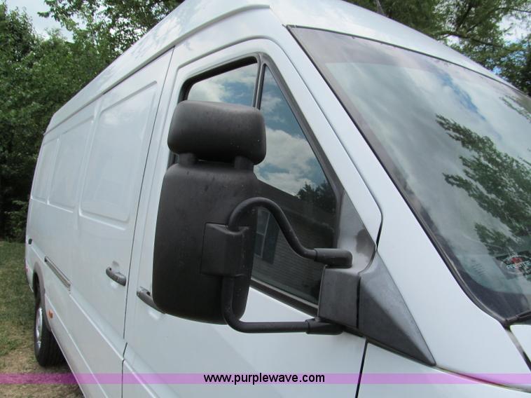 image for item C2285 2004 Dodge 2500 SHC Sprinter van