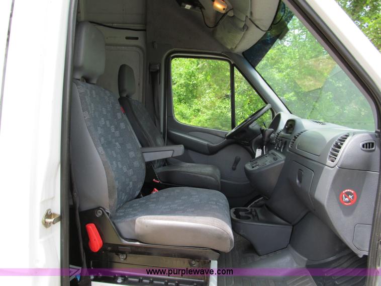 image for item C2285 2004 Dodge 2500 SHC Sprinter van