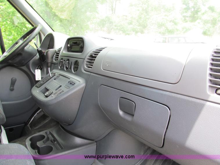 image for item C2285 2004 Dodge 2500 SHC Sprinter van