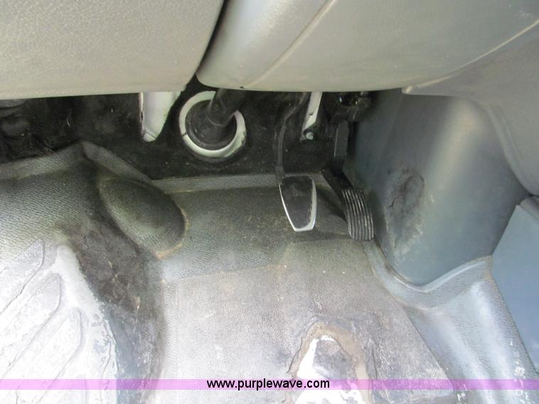 image for item C2285 2004 Dodge 2500 SHC Sprinter van