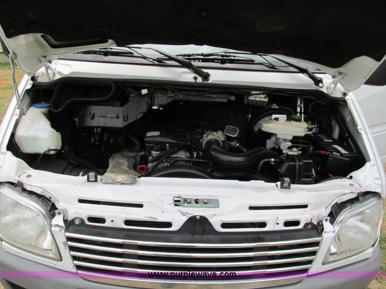 image for item C2285 2004 Dodge 2500 SHC Sprinter van