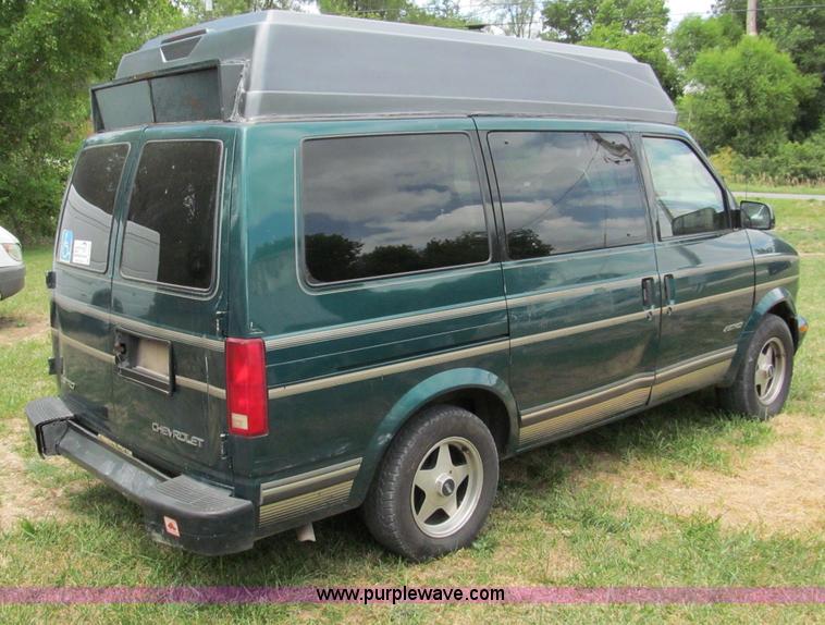 image for item C2286 1998 Chevrolet Astro extended roof van