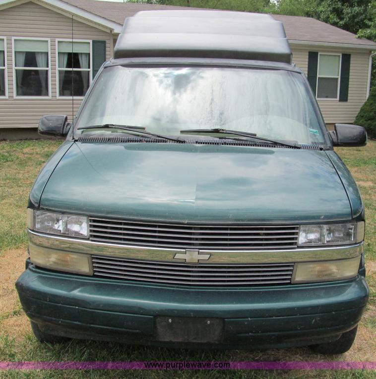image for item C2286 1998 Chevrolet Astro extended roof van
