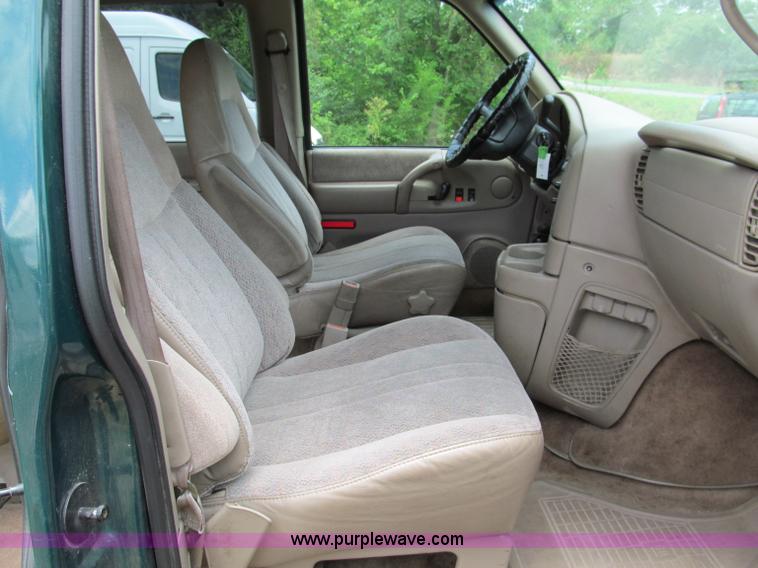 image for item C2286 1998 Chevrolet Astro extended roof van