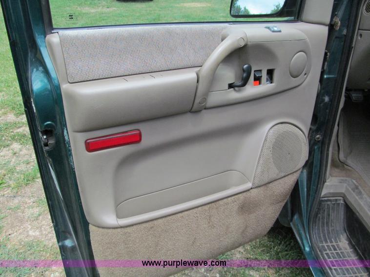 image for item C2286 1998 Chevrolet Astro extended roof van